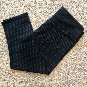 Fabletics Salar PowerHold Capri - Black Stripes